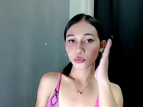 Urfucking khloe1 online show from November 23, 4:36 am