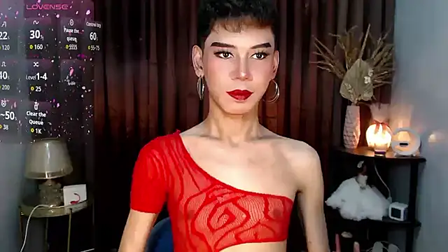 Snapshot of MissTransStella69 chatting on September 22, 8:30 am MissTransStella69 online show from September 22, 8:30 am