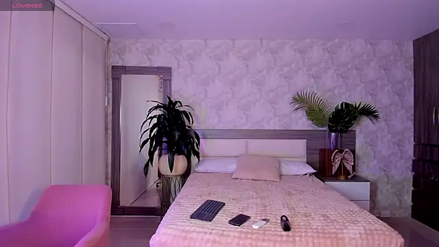 Alaiaguerra online show from April 6, 8:42 pm