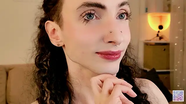 Queen of tease online show from February 19, 10:16 pm