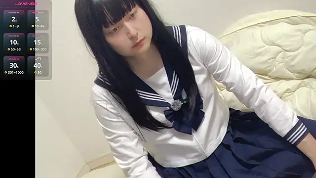 Mia032 online show from June 7, 1:52 pm