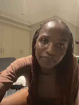 Trans fairy online show from February 20, 5:26 pm