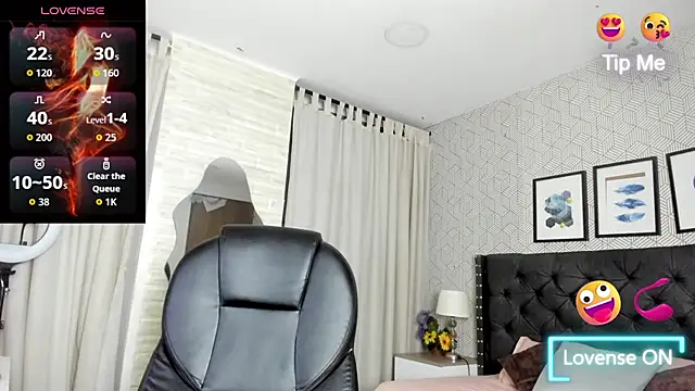 sweet  vanessa1 online show from September 14, 4:40 am