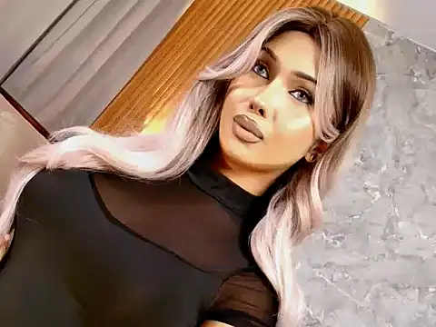 MiaFuckingWill online show from March 26, 5:55 am