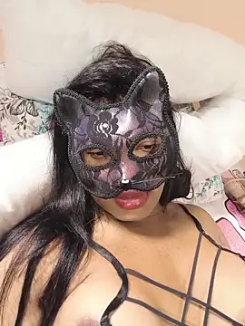 DuCreu online show from November 16, 2:38 pm