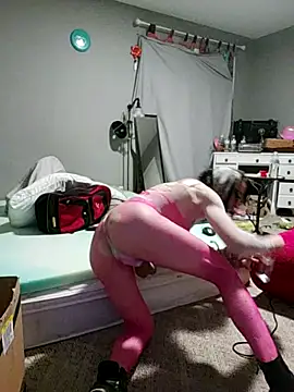 SexMajic online show from September 9, 8:13 am