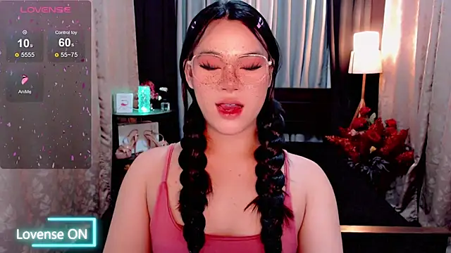 Snapshot of IamRaeganDolls69 chatting on September 14, 1:11 am IamRaeganDolls69 online show from September 14, 1:11 am