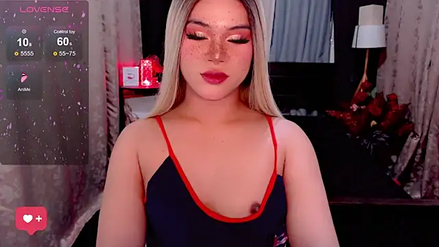 Snapshot of IamRaeganDolls69 chatting on September 23, 12:27 am IamRaeganDolls69 online show from September 23, 12:27 am