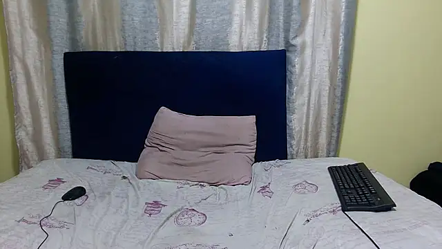 KinkyTrans23 online show from January 6, 8:23 pm