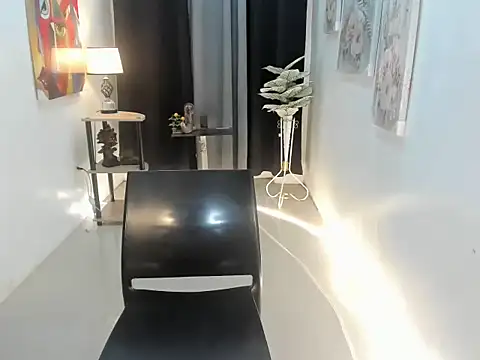 youfavoritedoll online show from June 9, 12:26 pm
