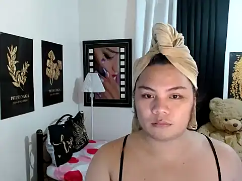 TSbrianaHugeCock online show from February 13, 1:29 pm