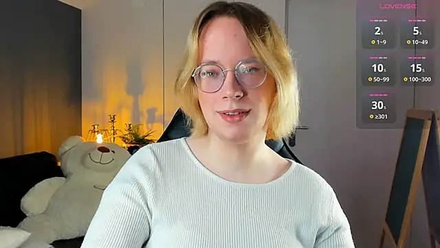 Amanda Butlerr online show from November 2, 2:37 pm