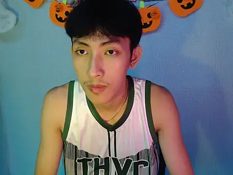 Snapshot of Make_your_ladyxx chatting on October 17, 1:58 pm Make your ladyxx online show from October 17, 1:58 pm