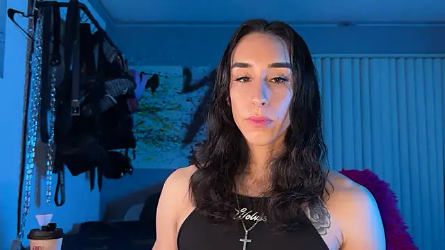 xoFrankie online show from April 3, 4:55 am