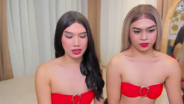 MaxCollins online show from December 13, 7:53 pm