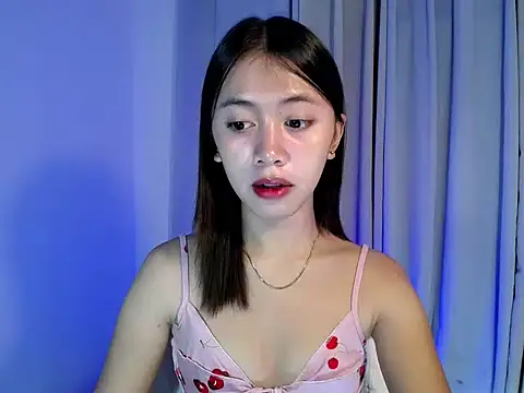 lovely kiannaHugecock online show from September 9, 5:12 pm