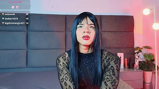 Slenna Moon online show from December 20, 3:01 am