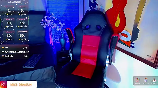 Cristal Villael online show from October 1, 3:40 am