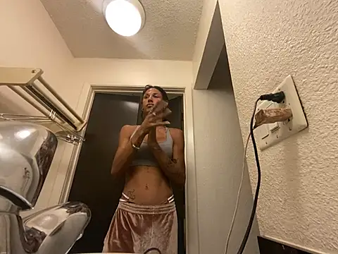 TsMadameKarma online show from October 16, 9:09 am