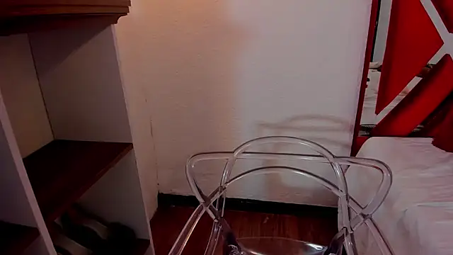 sweet Elizabeth online show from March 7, 1:28 pm