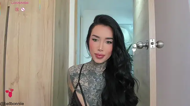 belllbonniie online show from March 11, 7:18 pm