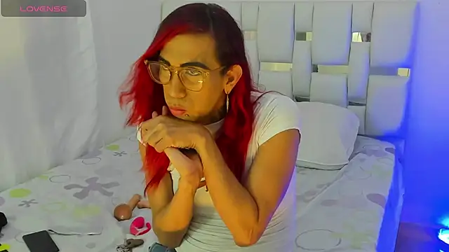 MissDiabla  online show from February 5, 1:38 pm