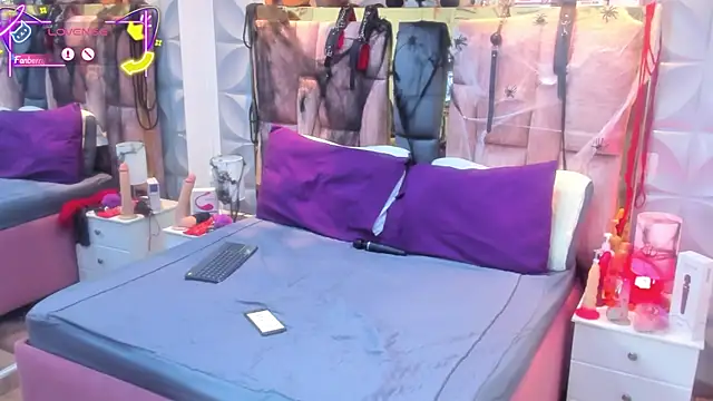 Snapshot of Charlotte_Landry__ chatting on October 9, 3:35 pm Charlotte Landry   online show from October 9, 3:35 pm