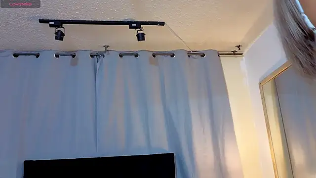 Angel-dragun online show from January 13, 3:03 am