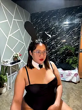 Snapshot of 1aquaticangel69 chatting on October 21, 1:23 pm 1aquaticangel69 online show from October 21, 1:23 pm
