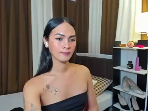 Sedictive Samantha online show from November 12, 7:19 am