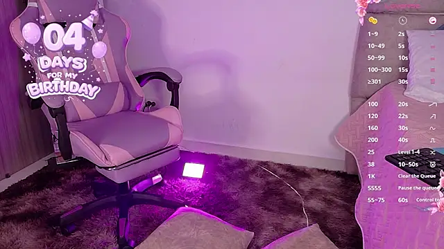 Dania Oconor online show from April 4, 12:30 am