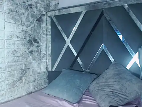 Mila Leon online show from October 9, 4:36 am