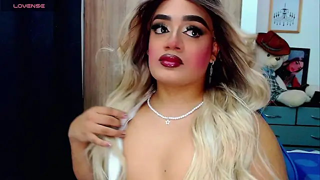 Sofiabigcock22 online show from January 14, 6:06 pm