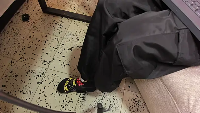 Nicky carterr  online show from February 14, 8:37 pm