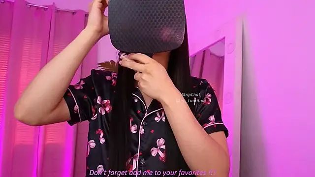 BabyLauritaa online show from April 3, 7:01 pm