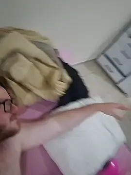 Purple Mario online show from March 6, 10:15 pm