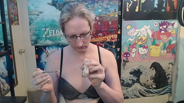 Savanah Banana  online show from February 22, 10:51 am