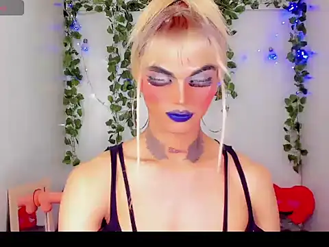 Sofia-hot  online show from November 30, 5:04 pm