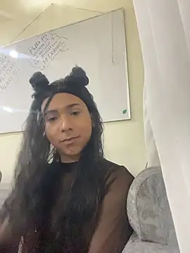 Hopemoretti online show from November 27, 11:50 pm