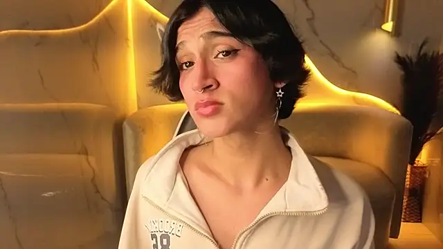 zoe tp online show from December 2, 8:01 pm