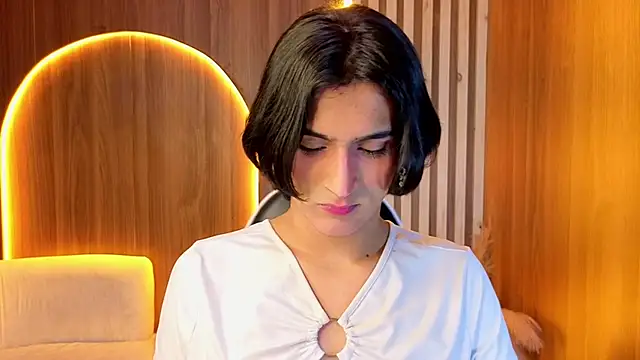 zoe tp online show from February 4, 8:13 pm