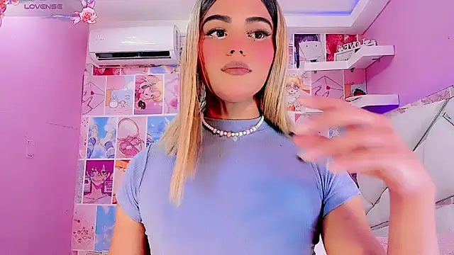 DaleskaSanchez online show from March 6, 8:47 pm