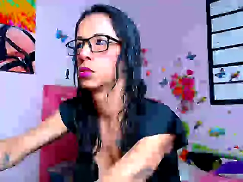 DaslyTsRoze online show from November 23, 1:51 am