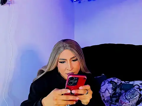 georgiina giio online show from December 16, 10:31 am