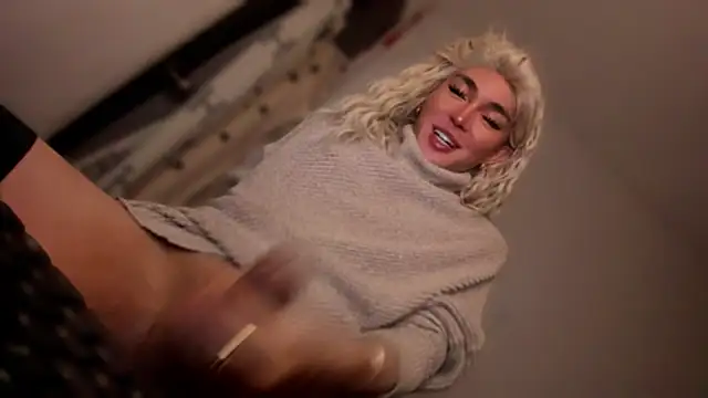 mxshemale ladyboy online show from November 6, 10:32 pm