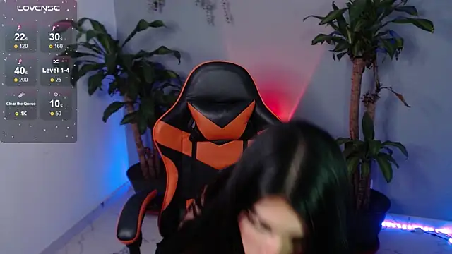 Lovely bella  online show from March 4, 7:47 am