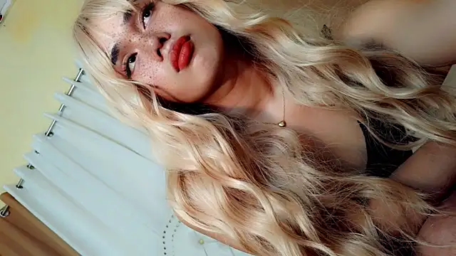 itsmadisonfucker online show from March 7, 6:25 pm