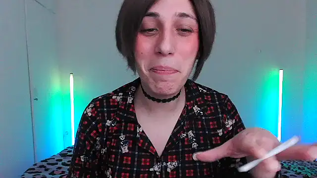 HoneyValentine online show from February 18, 8:49 pm