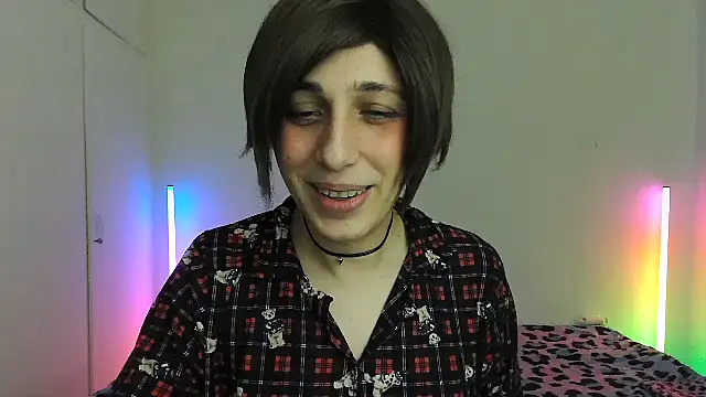 HoneyValentine online show from March 1, 11:21 pm