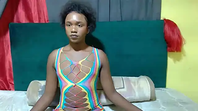 TallHornyTrans online show from April 6, 10:43 pm